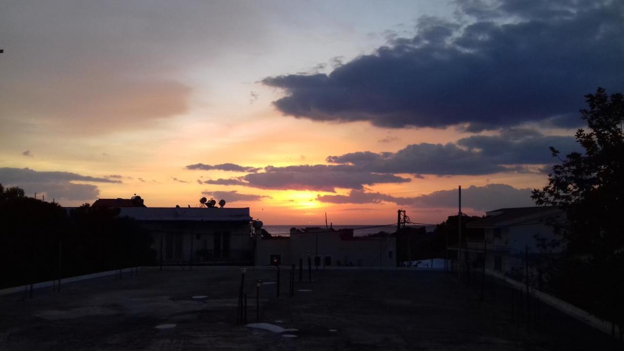 Moka Evia Island Hotel Akhladheri Luaran gambar