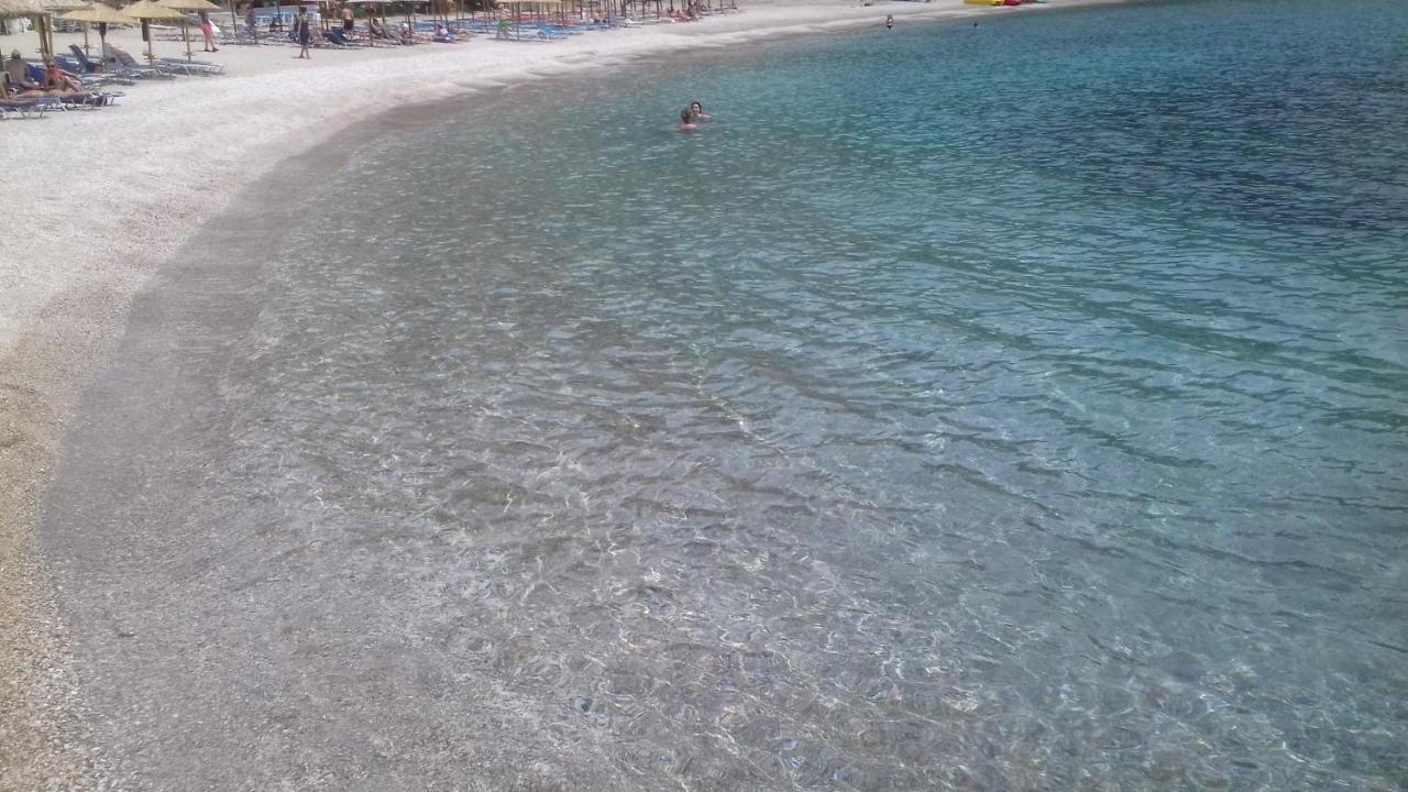 Moka Evia Island Hotel Akhladheri Luaran gambar