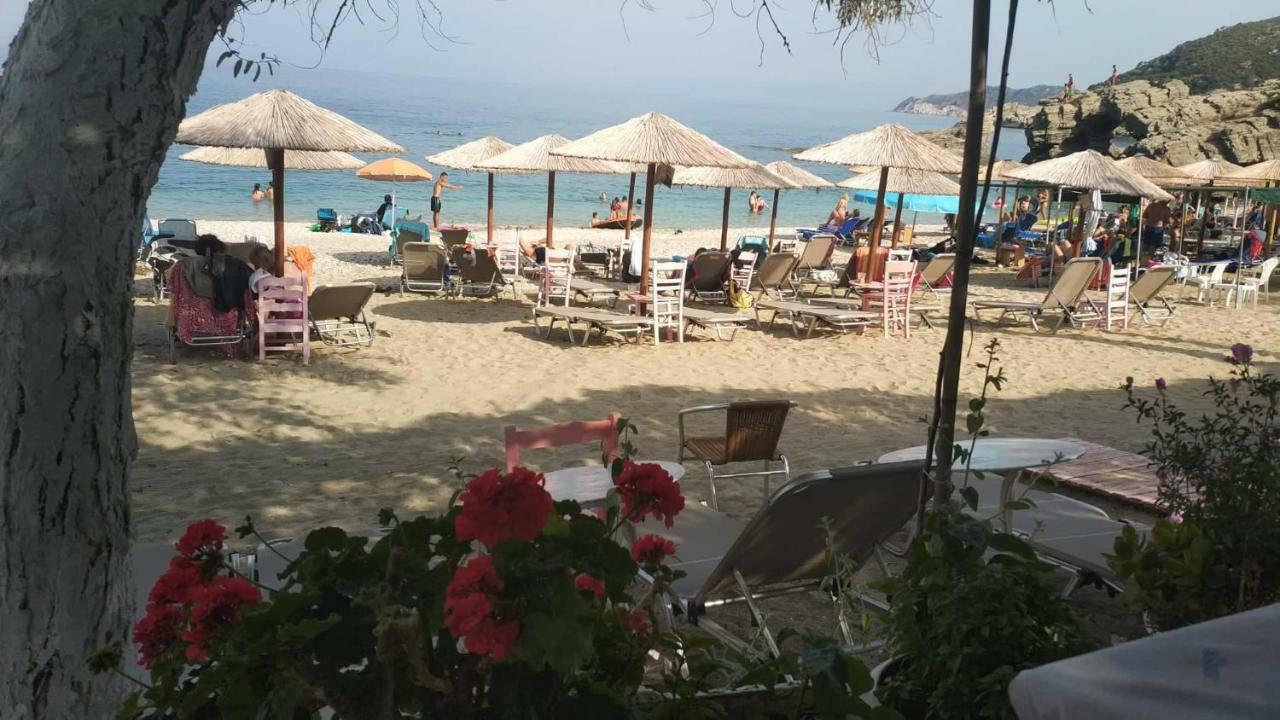 Moka Evia Island Hotel Akhladheri Luaran gambar